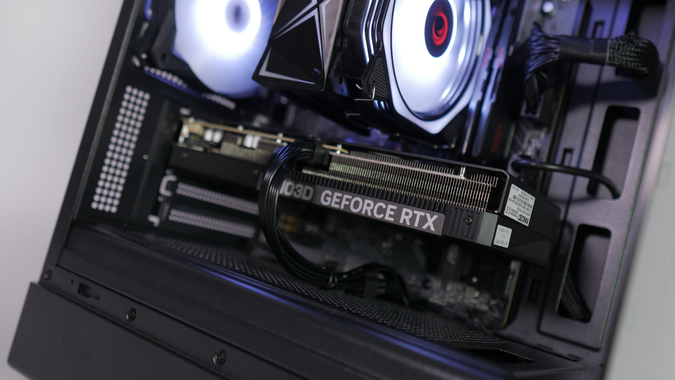 komputer gamingowy ryzen 5 7500f / 32gb ddr5 / 1tb / rtx5060ti 16gb komputer gamingowy ryzen 5 7500f / 32gb ddr5 / 1tb / rtx5060ti 16gb