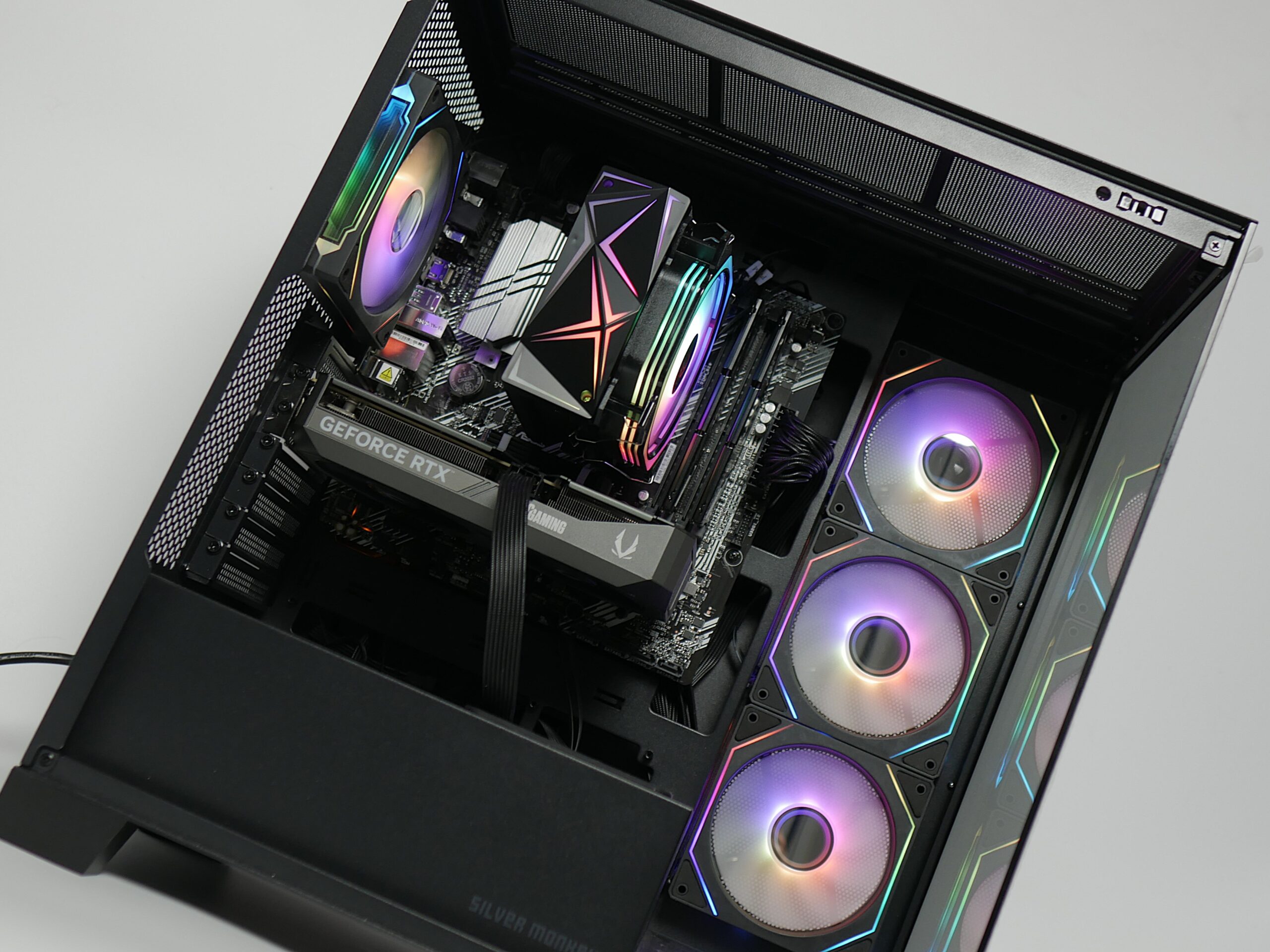 komputer pyxis ryzen 5 5600 / 16/1tb / rtx 5060ti 16gb komputer pyxis ryzen 5 5600 / 16/1tb / rtx 5060ti 16gb